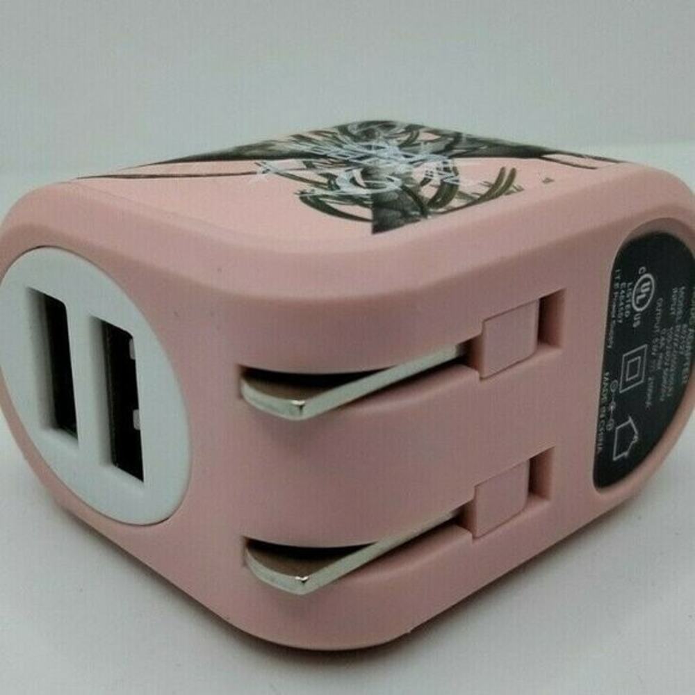 REALTREE APC CAMO DUAL WALL PLUG FOR PHONE CHARGER 2.1A - Pink